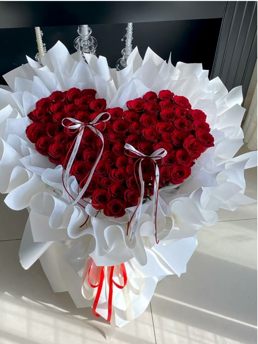 66支心形鮮紅玫瑰